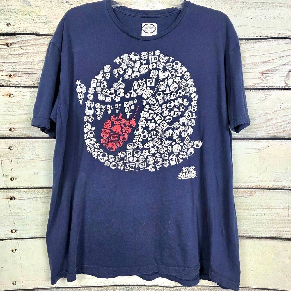 Nintendo Super Mario Blue Graphic Tee Men’s XL